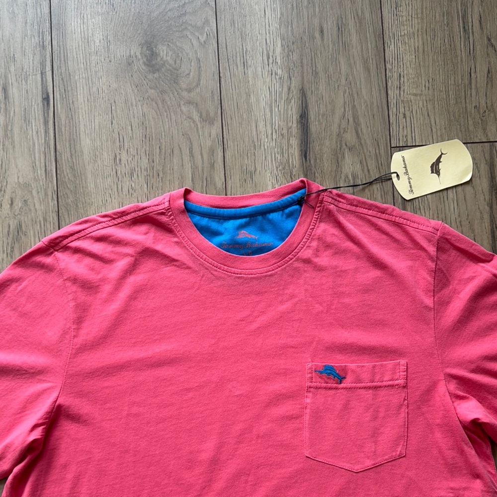 NWT Tommy Bahama Pink & Blue Tutti Fruitti Pocket Logo T-Shirt Men’s Large
